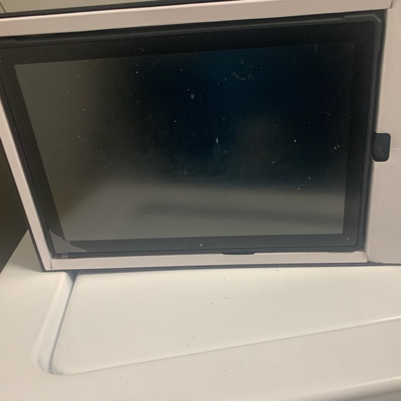 2 Brand new Vortex tablets ! With sim cards . - Picture 2 of 2